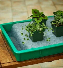 Lee Valley Indoor Gardening>Watering Mat