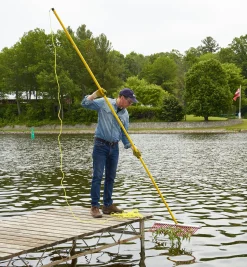 Lee Valley Weeding>Weed Raker