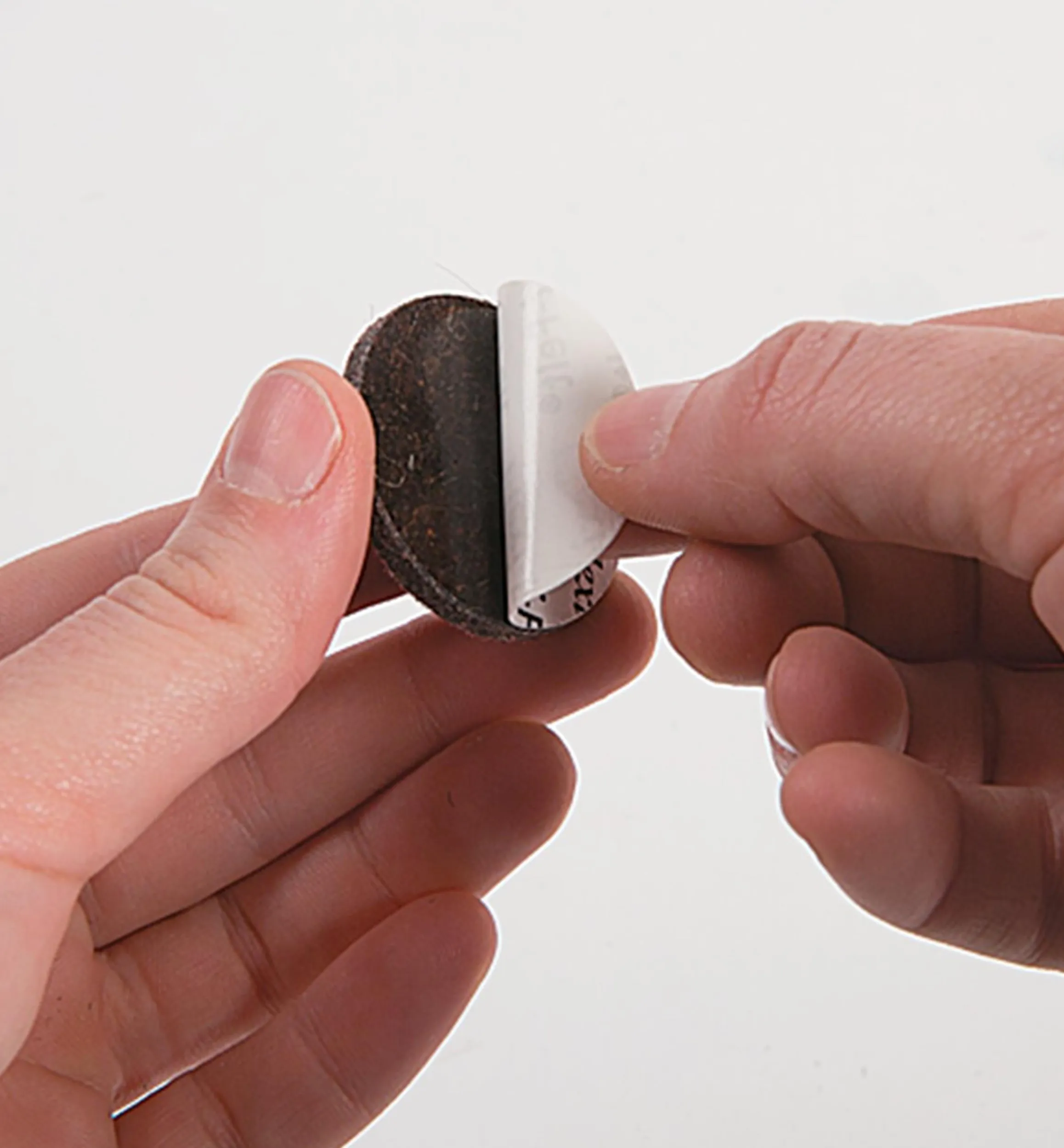 Lee Valley Bumpers & Pads>Wool-Blend Furniture Pads