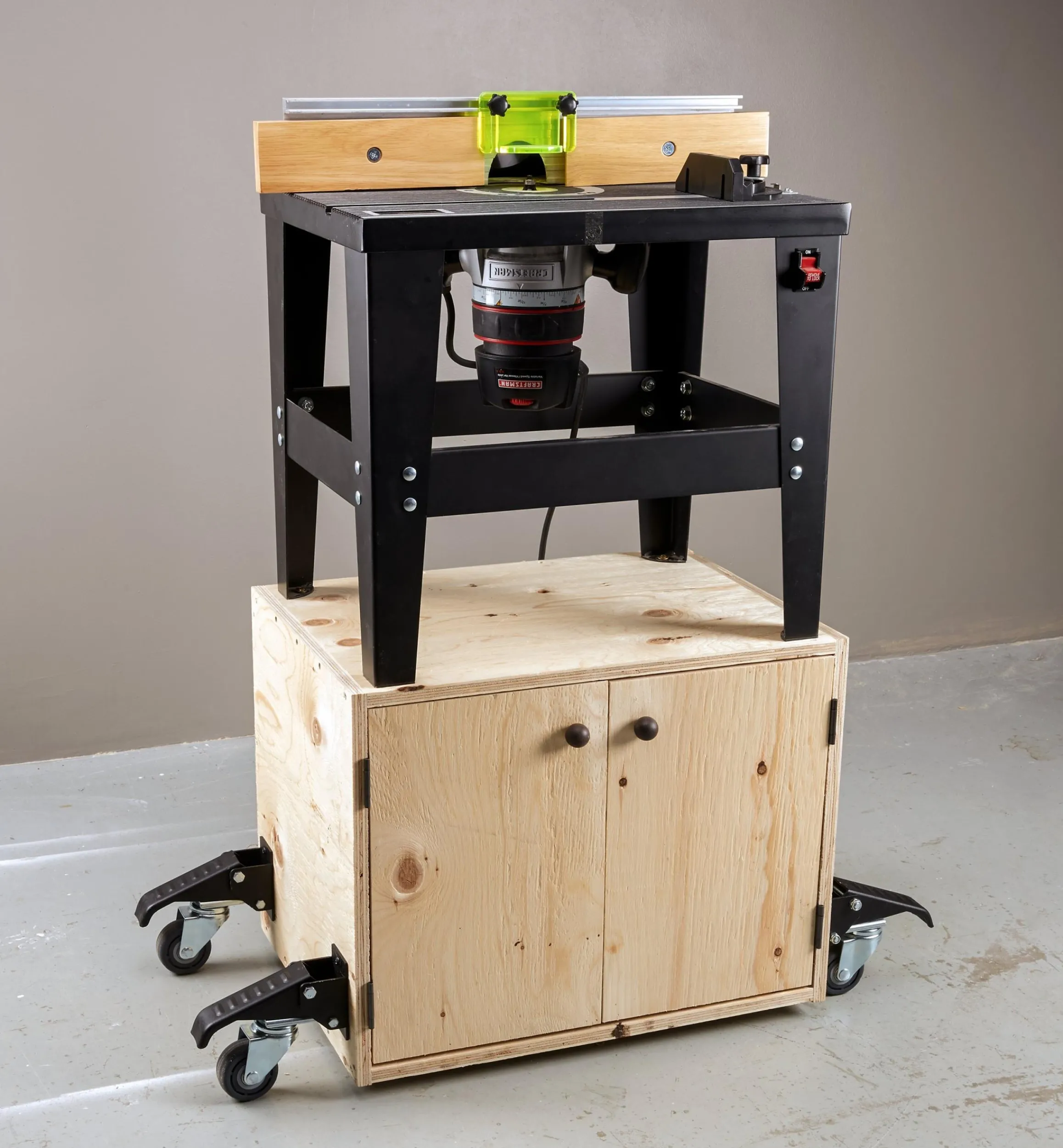 Lee Valley Casters & Wheels>Workbench Casters