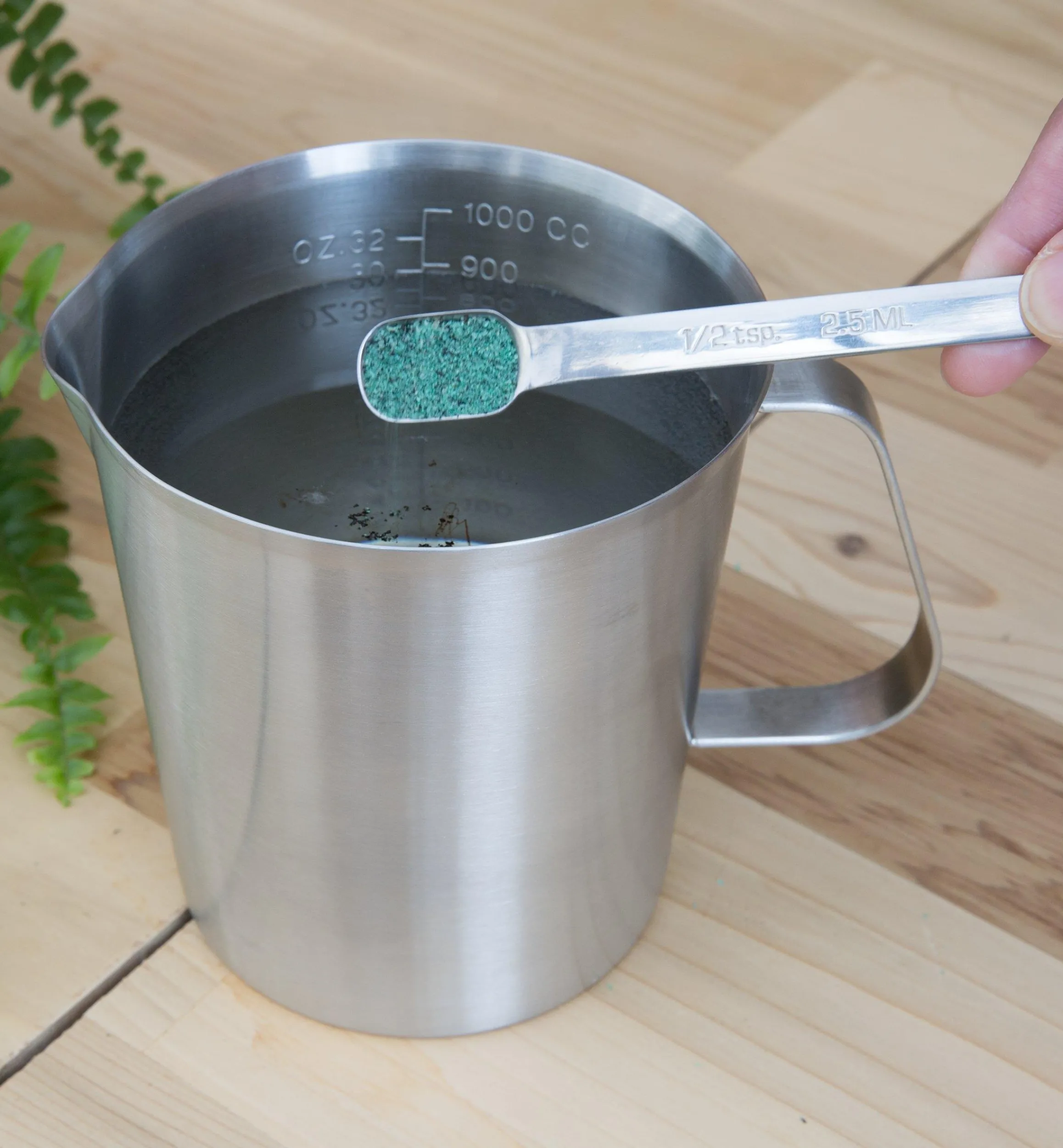 Lee Valley Supplies>Workshop Measuring Pitcher