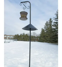 Lee Valley Pest Control>Wrap-Around Squirrel Baffle